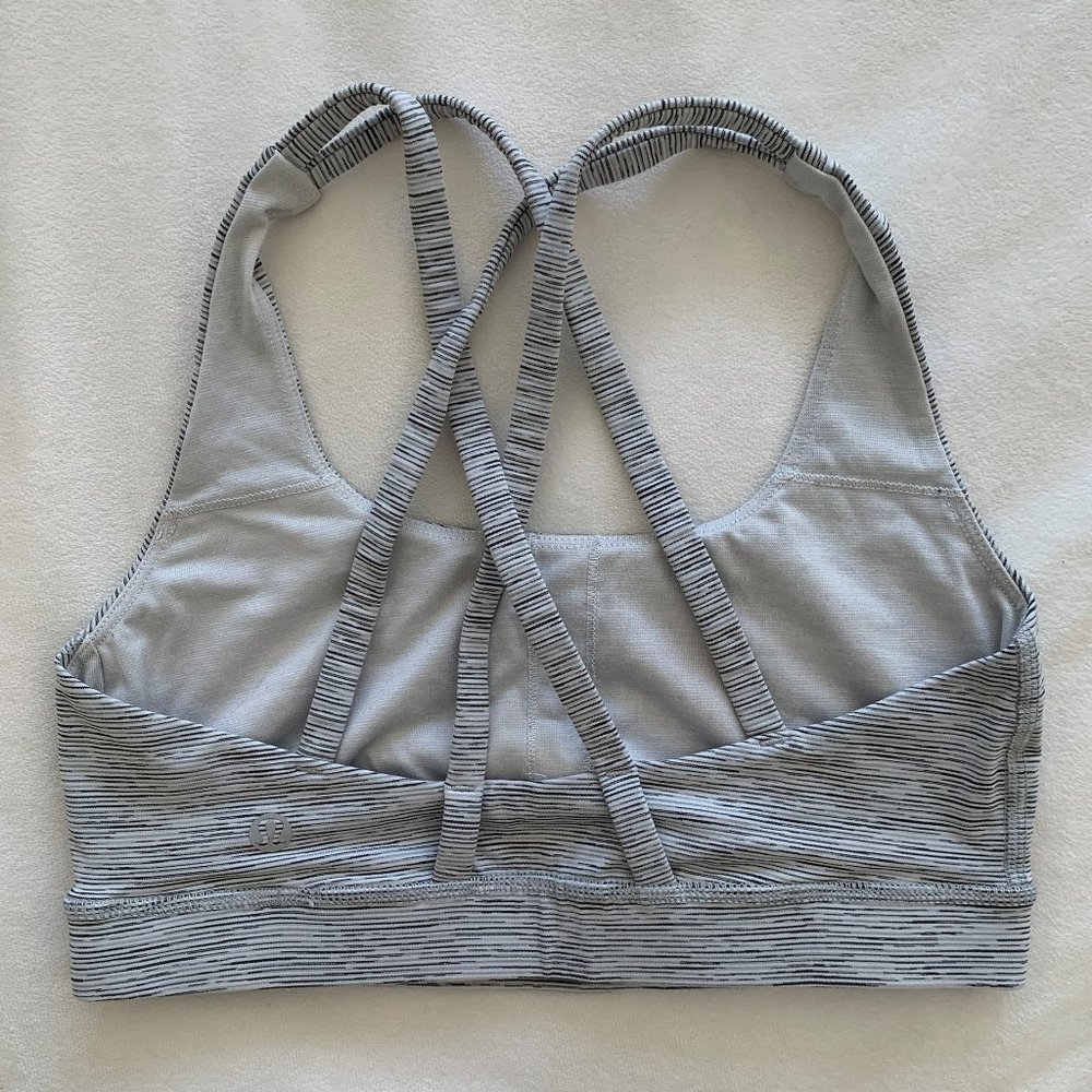 lululemon athletica - Black ENERGY Sports Bra - Size 4